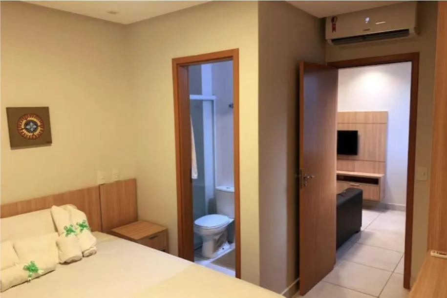 Apartamento Tipo Flat Para Temporada Em Caldas Novas Com Cozinha アパートホテル